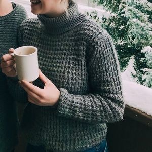 Forever 21 turtleneck sweater